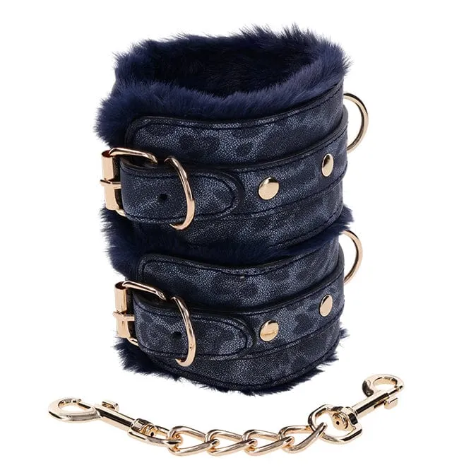 Sportsheets Sportsheets Sex Mischief Cougar Fur Handcuffs Couples
